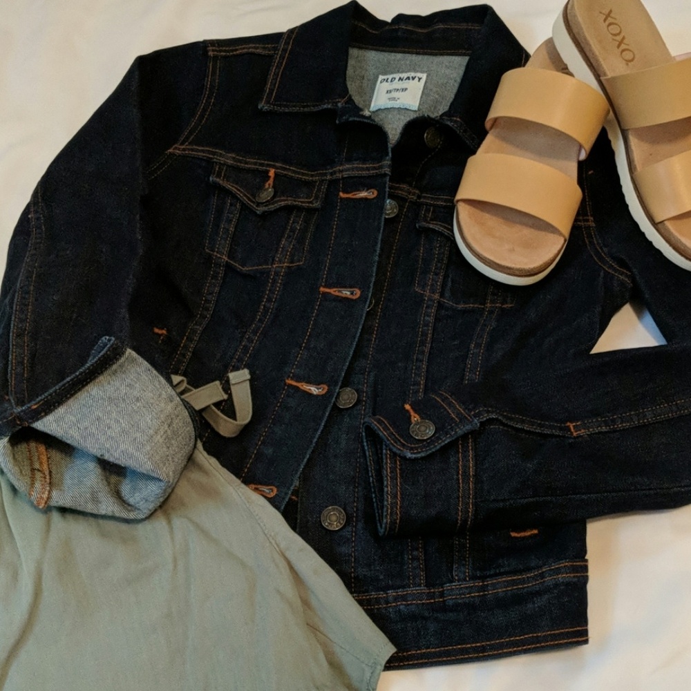 Dark wash denim jacket